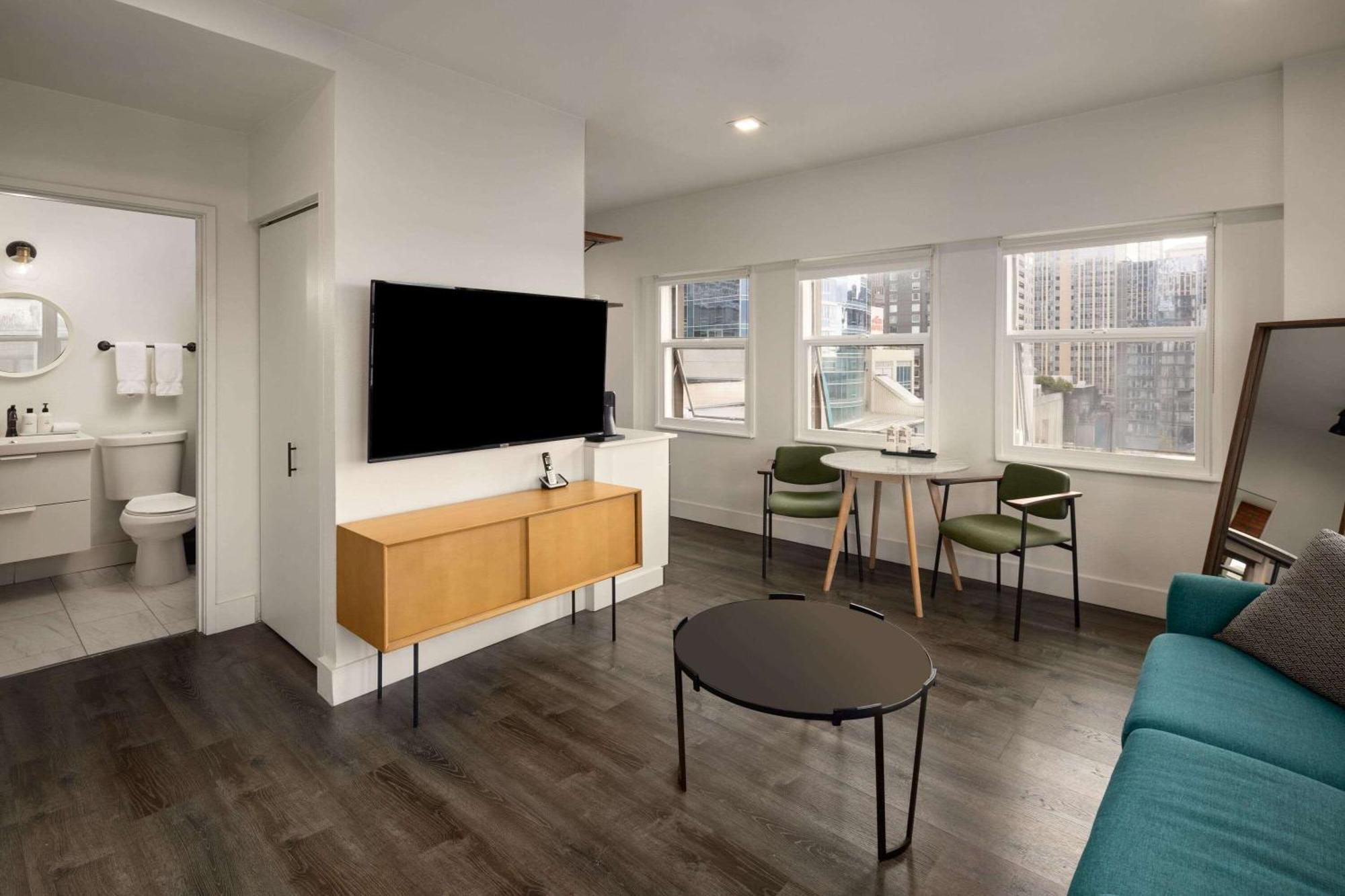 Reside Seattle Downtown, A Wyndham Residence Bagian luar foto